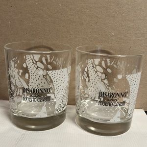 Disaronno Wears Roberta Cavalli Glasses (2)